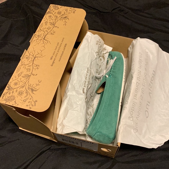 Manitobah Kayak moccasins - Picture 3 of 4